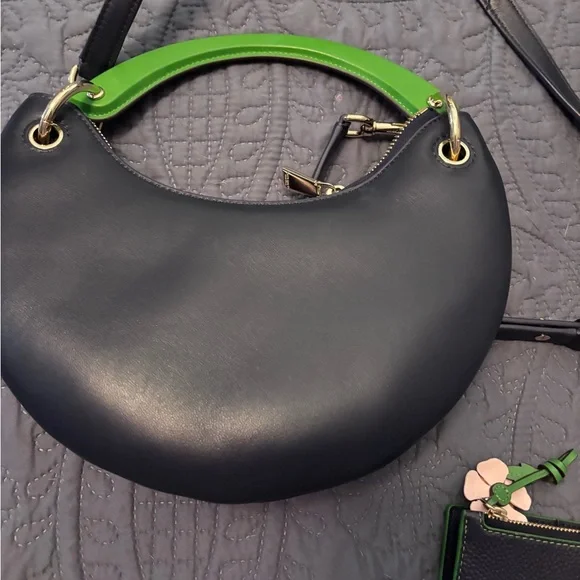 Kate Spade Navy and Pink Floral Shoulder Bag with matching wallet. - Picture 4 of 7